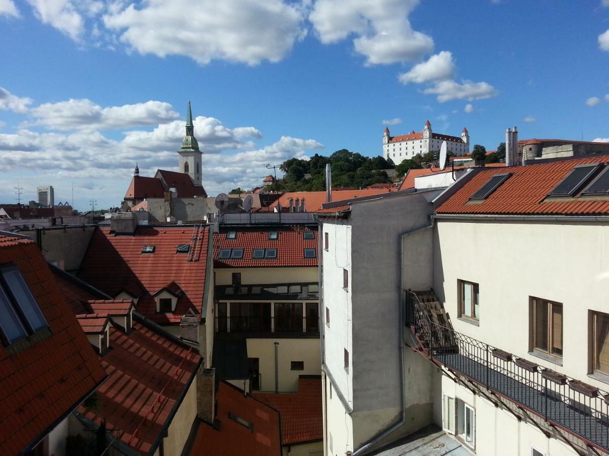 Downtown Apartment Bratislava Exterior foto